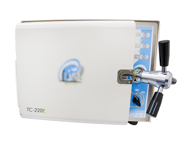 高圧蒸気滅菌器